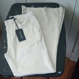 Risen Cream Colored Denim Jeans